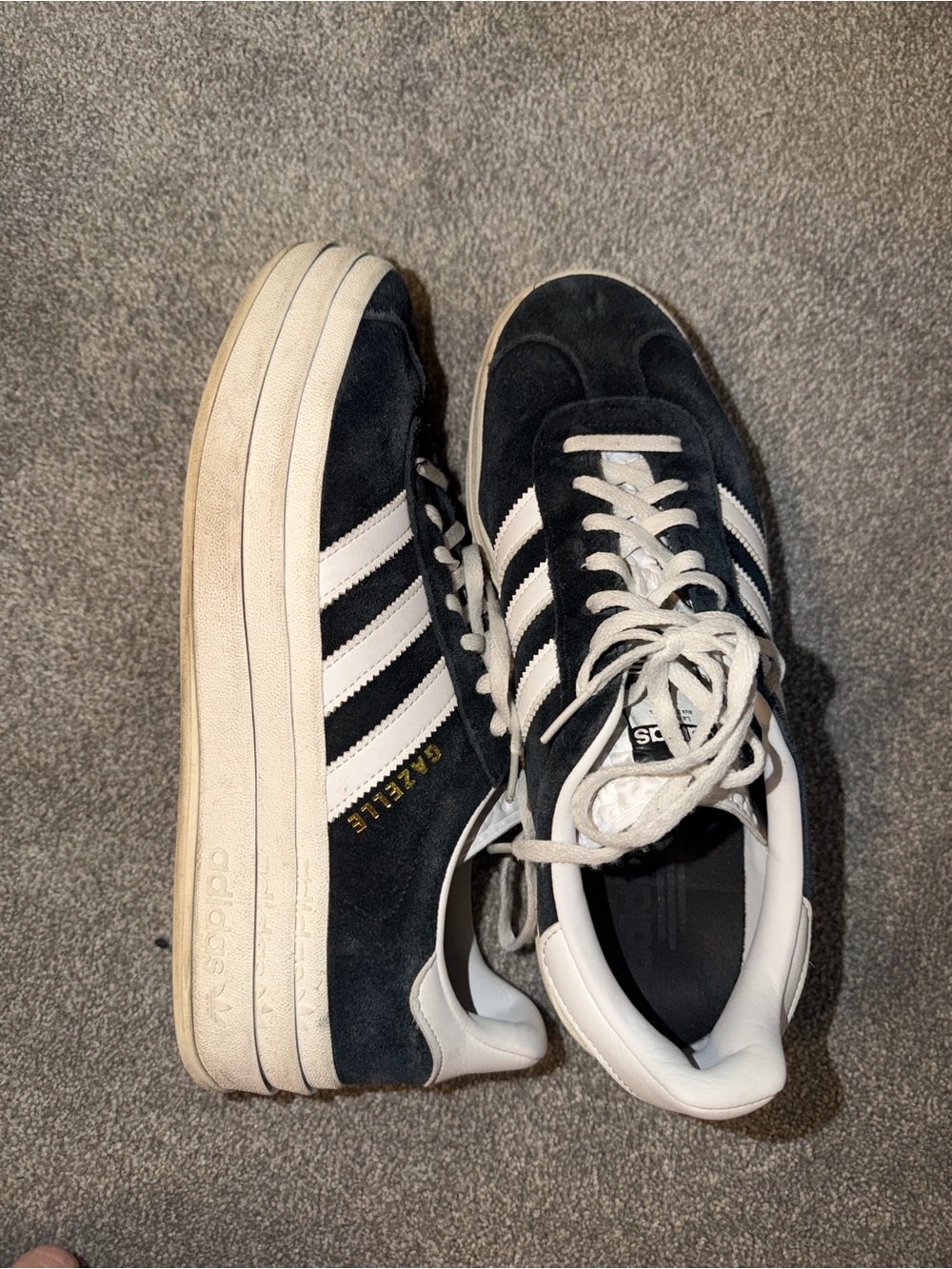 Adidas Gazelle Black/White Suede women’s Sneakers